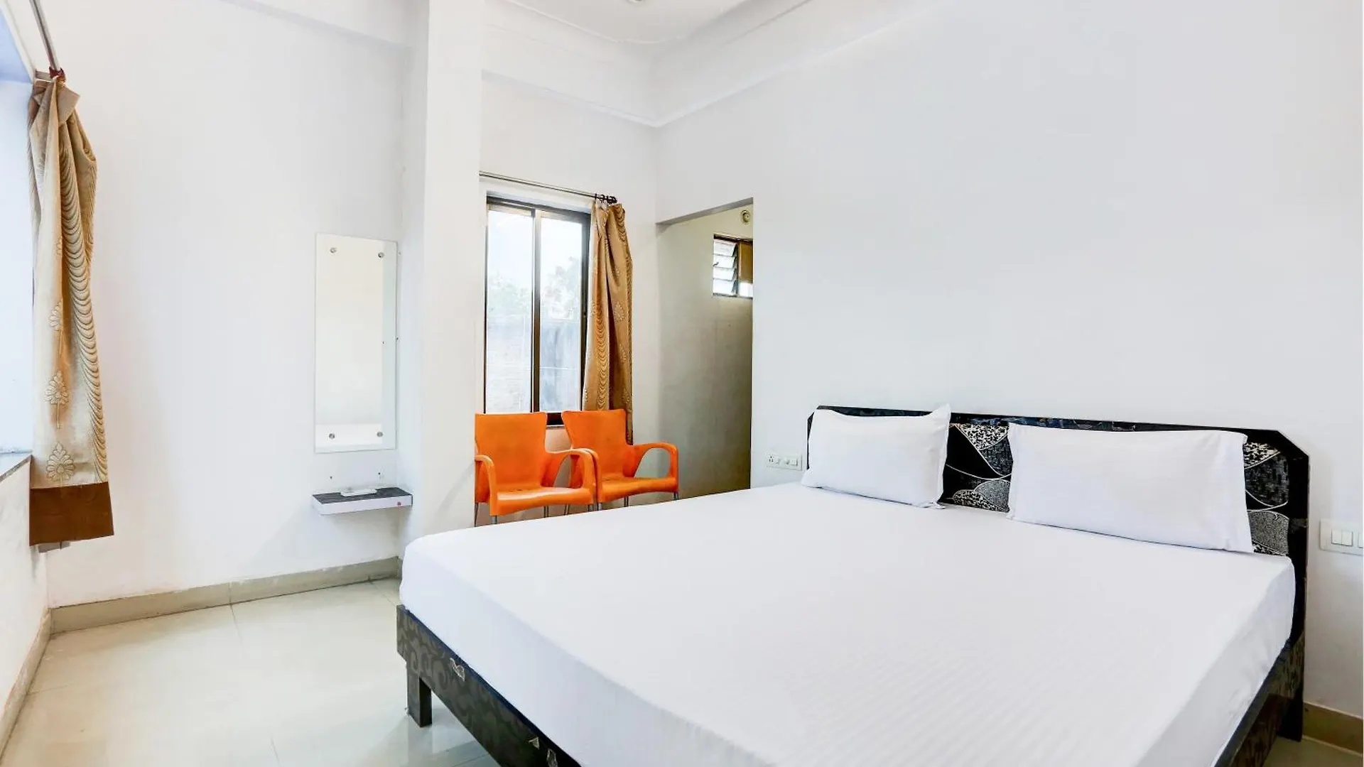 Super Hotel O Goverdhan Villa Udaipur